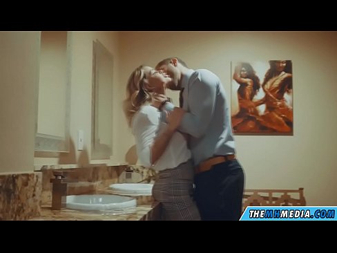 ❤️ Döşlü sarışın sizi ictimai tualetdə aldatdıqda ️ Seks videosu bizdə az.megaofertas.top ❌